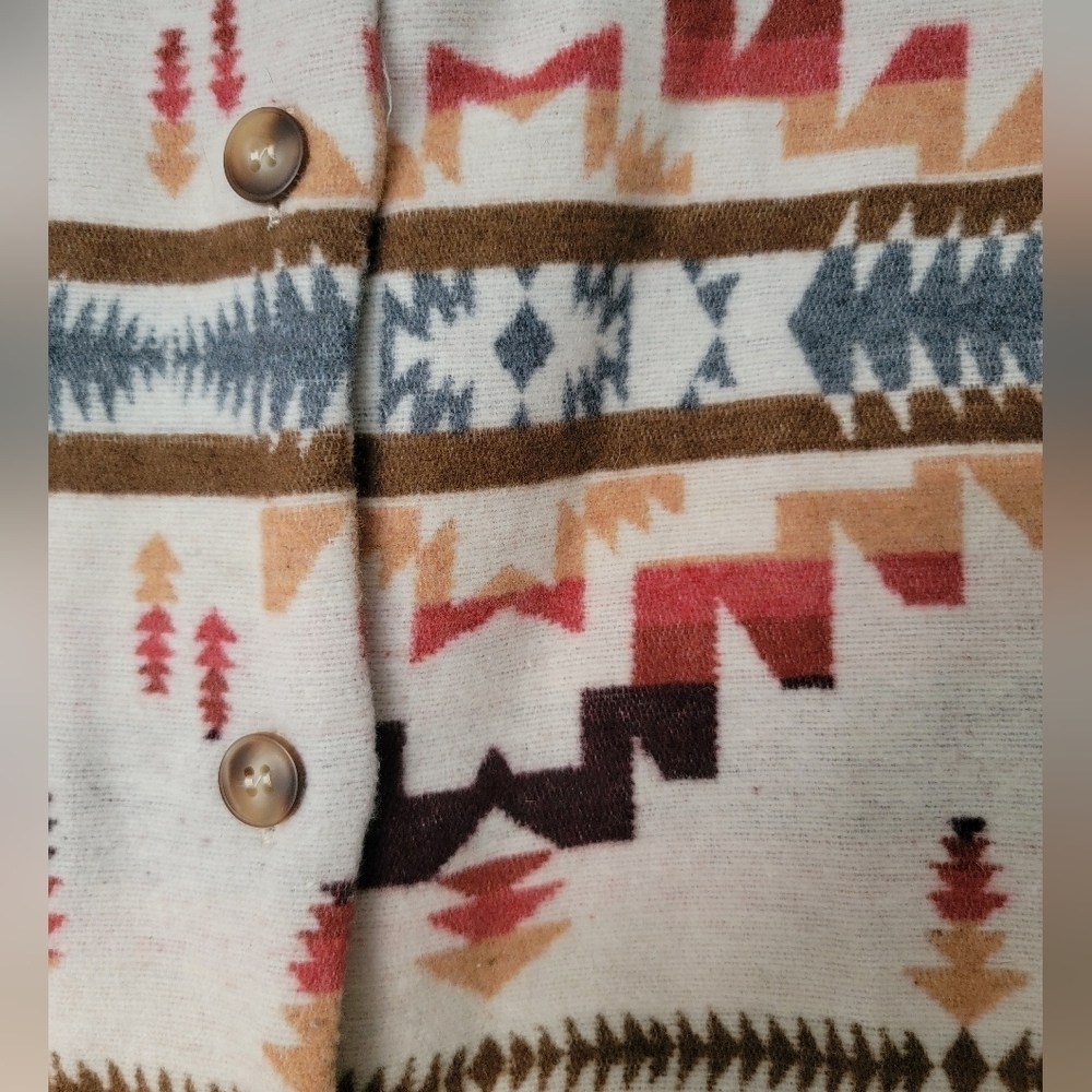 NWOT Medium Blue B Cream Aztec Shacket - Picture 3 of 5